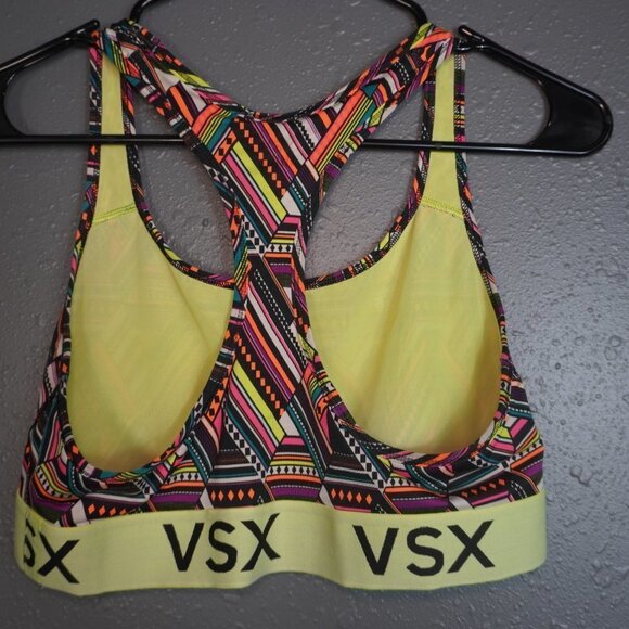 Victoria Secret Womens Aztec Colorful Sports Bra Racer Back The Player Size M - Picture 4 of 6